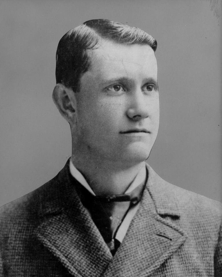 Ed Delahanty, one of five major league brothers, and the greatest natural hitter of his time, rejoins the Washington Nationals in accordance with the baseball peace terms