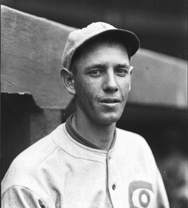 Ted Lyons ties a major-league record with two doubles in the same inning while beating the Browns, 14 - 6.