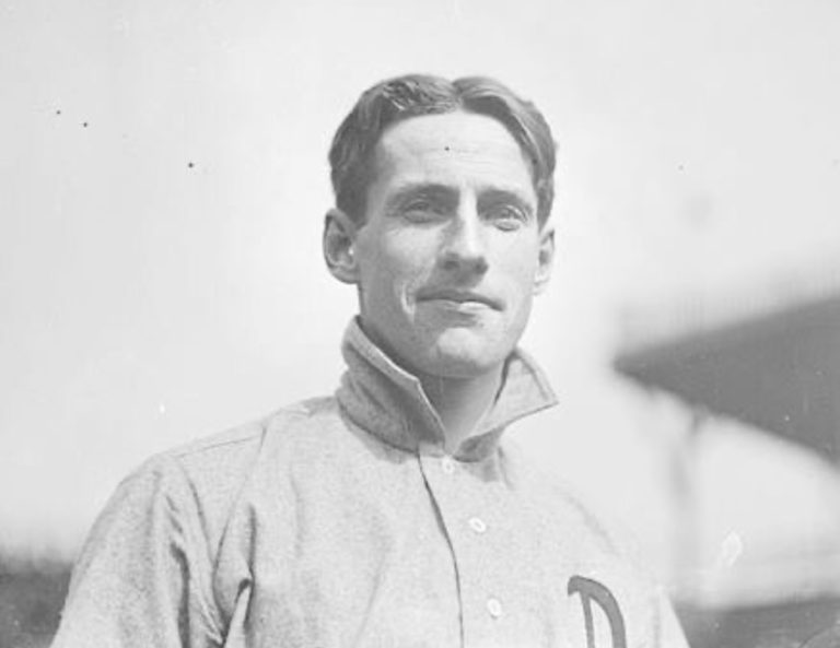 The Athletics sell P Andy Coakley to Cincinnati. A 20-game winner in 1905, he slipped to 7-8 last season. He will be an effective but hard-luck pitcher for the next two years before starting a 37-year career as baseball coach at Columbia University.