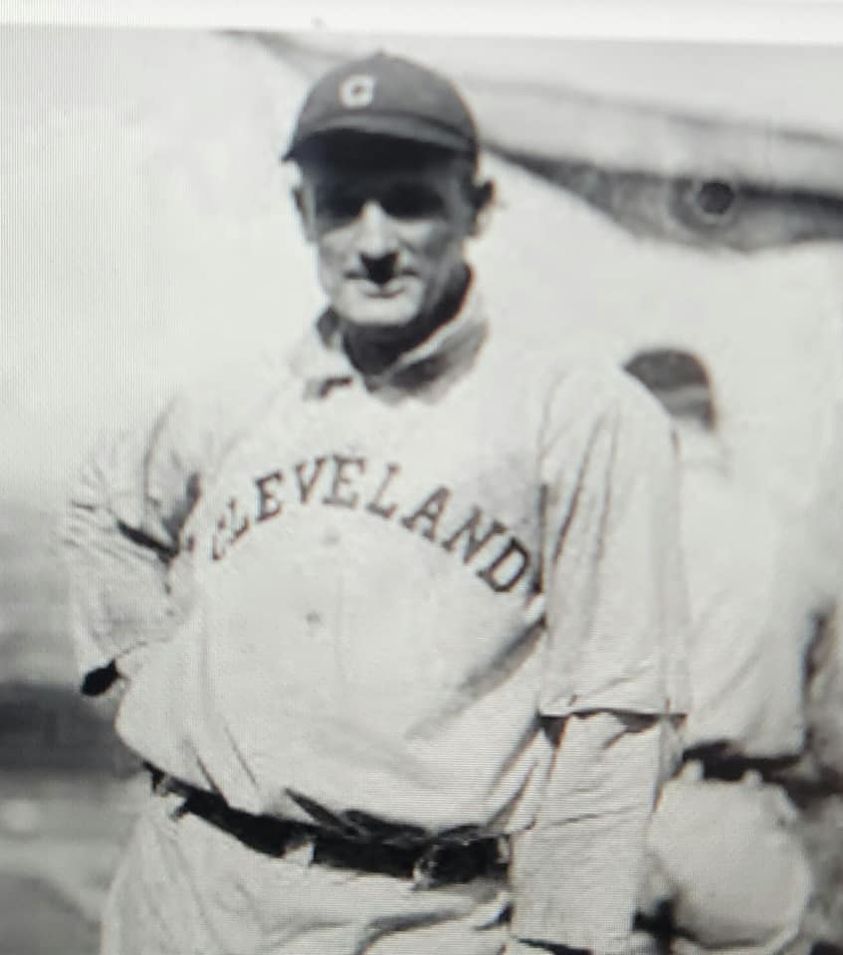  Cleveland tops Washington, 3 – 0, Fred Blanding beats Walter Johnson  in his major league debut.