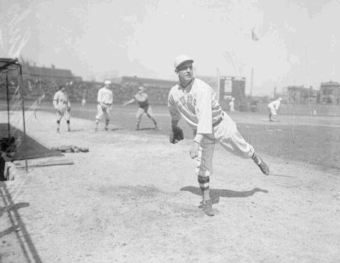 In a great pickup, the Cubs send P Lew Richie to the Kansas City Blues for Hippo Vaughn.