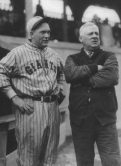 New York Giants trade Rogers Hornsby to the Boston Braves for catcher Shanty Hogan and outfielder Jimmy Welsh