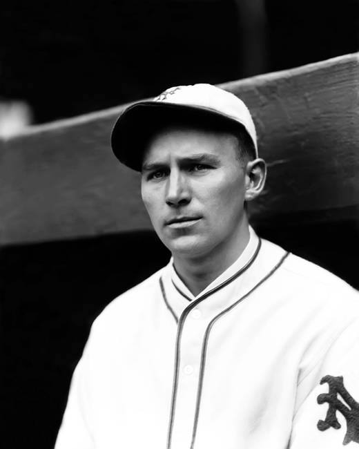  Walter Johnson of the Washington Senators loses his World Series debut, 4 – 3, in 12 innings.