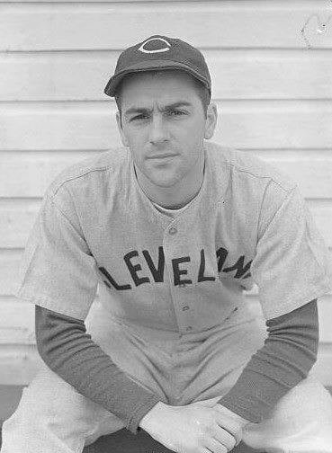 1940 – Chicago writers name Cleveland Indians shortstop Lou Boudreau as the outstanding rookie in the major leagues. Boudreau will be honored at the annual January banquet. The Rookie of the Year Award won’t be created until 1947, however.