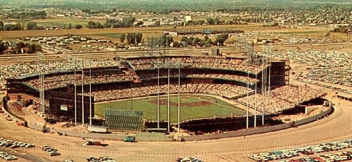 The Twins play their first home game, losing to the 'new' expansion Washington Senators at Metropolitan Stadium