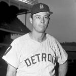 Tigers obtain Eddie  Mathews from  Houston