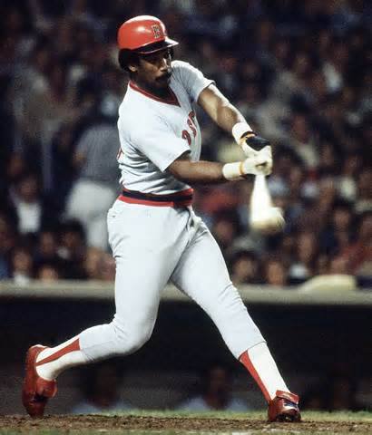 Jim Rice caps a 5 for 6 day with a grand slam in the bottom of the 10th inning to give Boston a walkoff  13 – 9 win over Oakland.