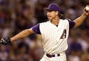 For the fifth straight season, Diamondback southpaw Randy Johnson records 300 strikeouts, breaking his own record of four consecutive years. The feat also ties the ‘Big Unit’ with Nolan Ryan, having a total of six 300 strikeout seasons.