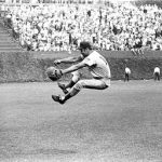 Ron Santo rips into CF Don Young for two misplays in the outfield