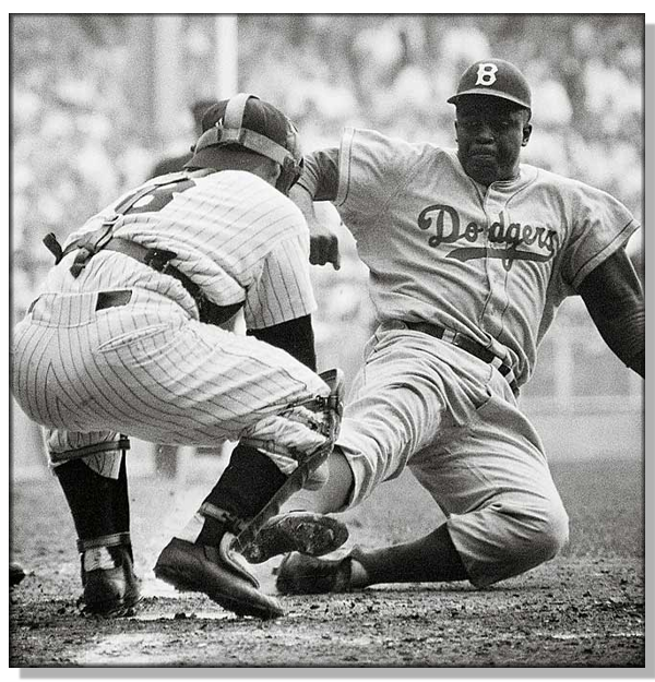 Hall of Famer Jackie Robinson is born to Jerry and Mallie Robinson in Cairo, Georgia.