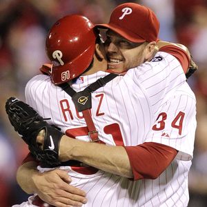 Roy Halladay pitches the 20th perfect game in Major League history