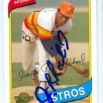 J.R. Richard autographed baseball card (Houston Astros) 2006 Topps Fan Favorites #19 1980 Topps Style