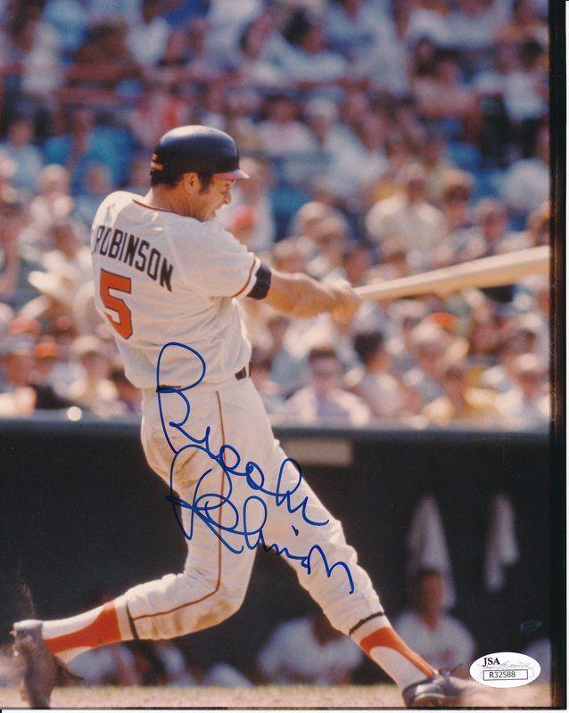 Signed Brooks Robinson Photo - 8x10 140858 - JSA Certified