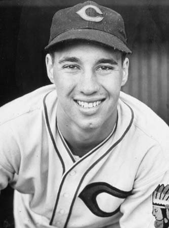 Bob Feller fans Sherm Lollar with the bases full to end the game and the tribe hold off yanks 10-8