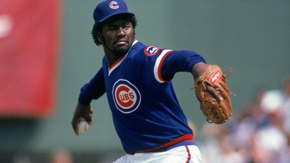 Cubs trade future hall of famer Lee Smith