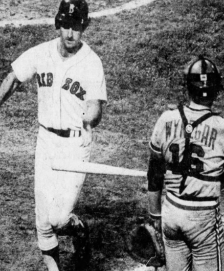 Fred Lynn becomes 13th Red sox to hit for the Cycle