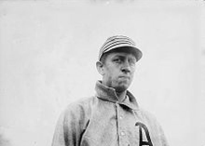 Eddie_Collins_in_1911