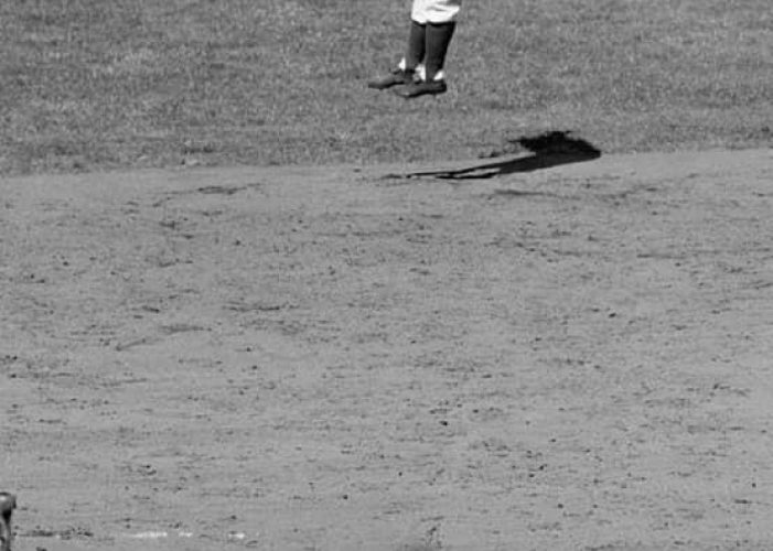 jackie robinson plays shortstop