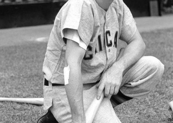August 5, 1955 - After playing 274 straight games at 2B, Nellie Fox is given a day off by White Sox manager Marty Marion. Fox will come back the next day and play in 798 consecutive games.