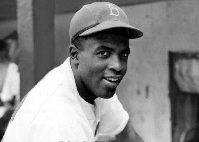 Dodgers Jackie Robinson3 (2)