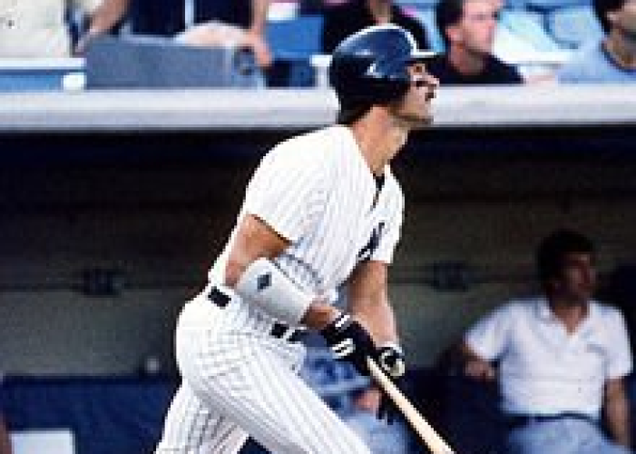 Don Mattingly at Yankee Stadium. August 19, 1988