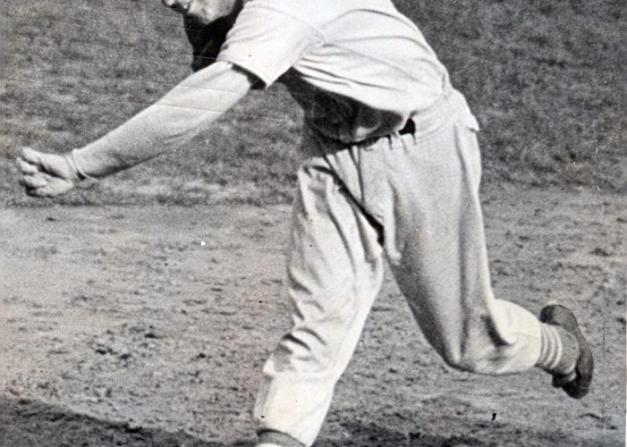 Lefty ODoul Pitching