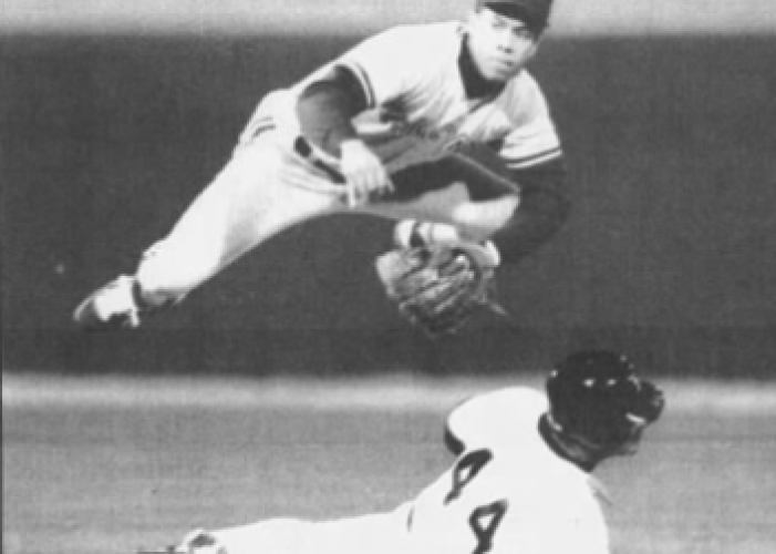 Game 1 ALCS Roberto Alomar turns 2 october 5 1993