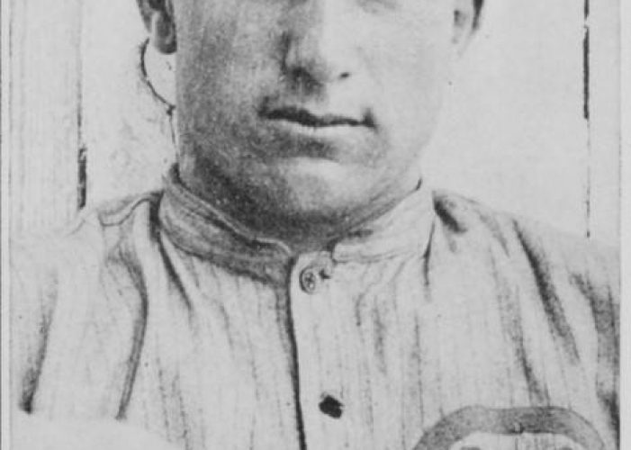 Reds' Pete Schneider