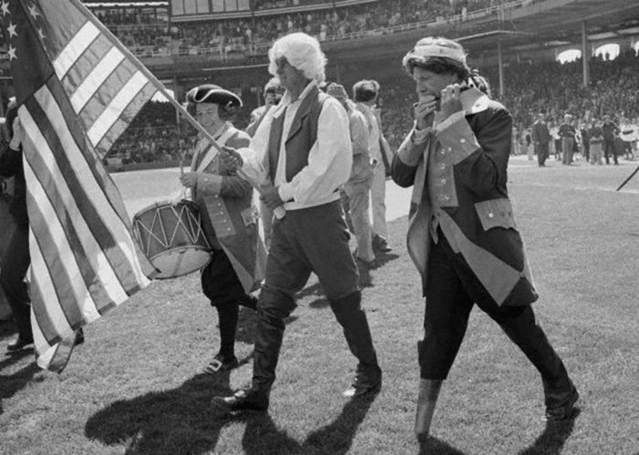 rudy-schaffer-paul-richards-bill-veeck-april-9-1976-comiskey-park